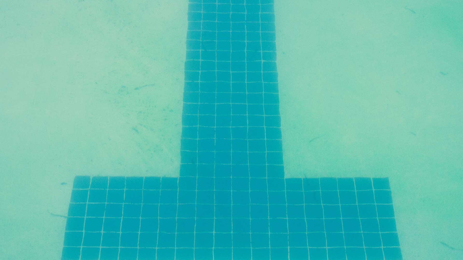 green pool water